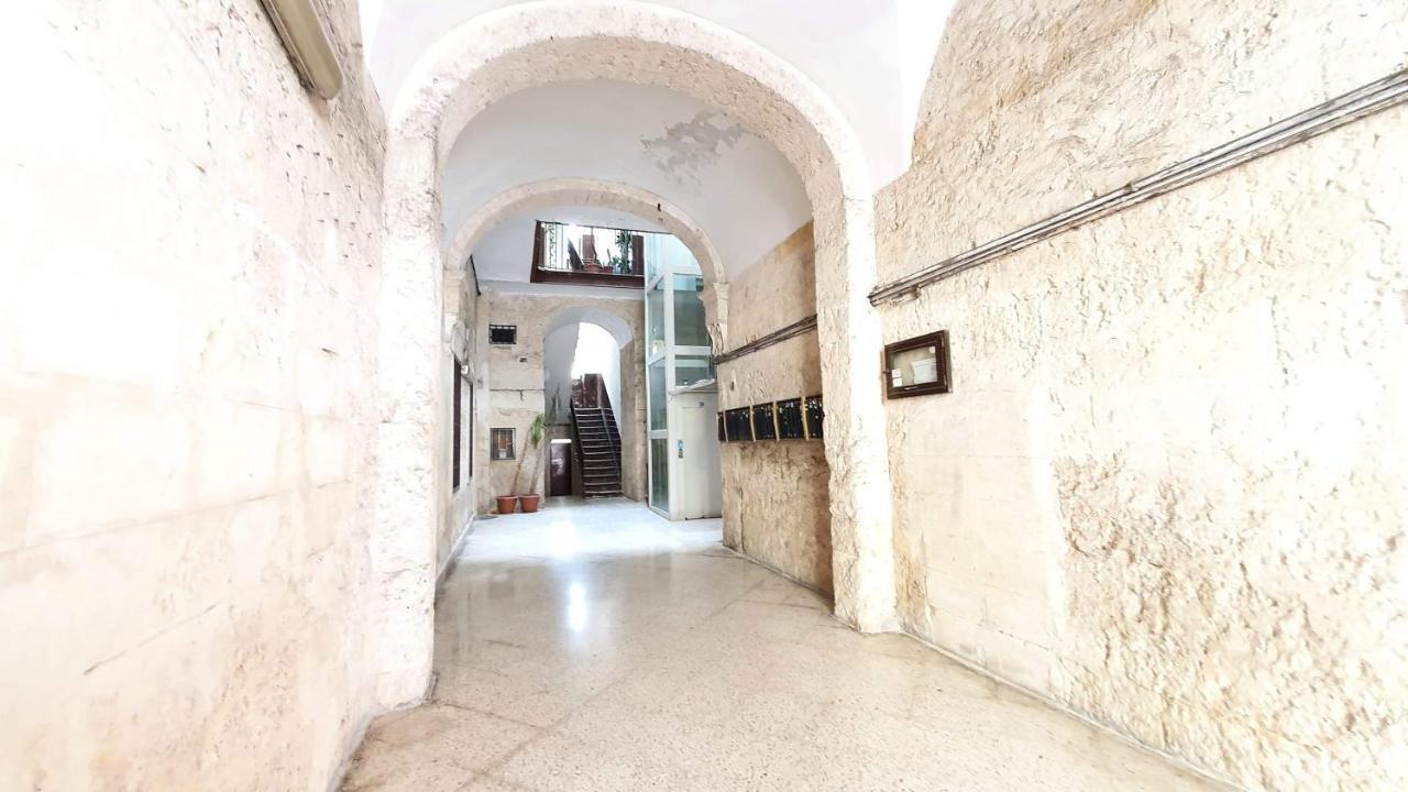 Domus Garruba - Casa Vacanze Bari Bagian luar foto